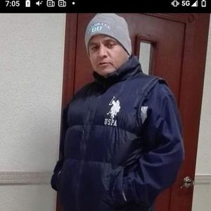 Meet your Posher, Victor